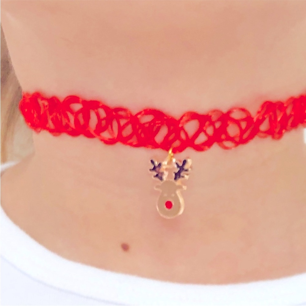 NWT Christmas Reindeer Charm Red Girls Choker Necklace Jewelry Stretches to Fit